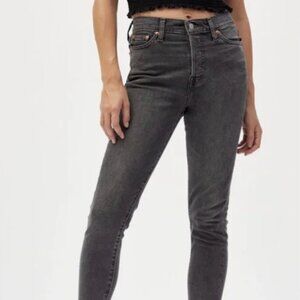 Levi's Wedgie Skinny Jeans, Grey Size 28